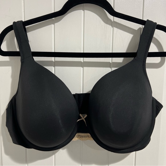 Cacique Bra Full Coverage Lightly Lined Underwire Black Lane Bryant 42D - Picture 1 of 11